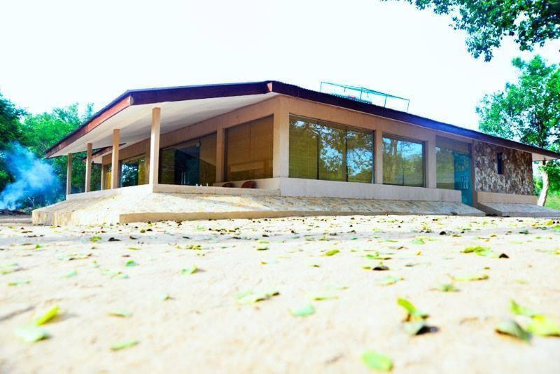 Crocodile Park Bungalow カタラガマ エクステリア 写真
